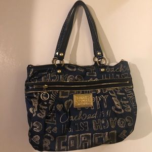 Large Coach Tote bag from the Poppy Collection.